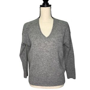 Skull Cashmere Grey Pullover Sweater